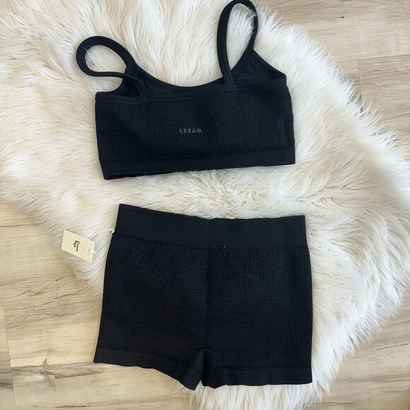 Women’s Cream Yoga Black Waffle Knit Shorts Tank Work Out Set M/L TS - Picture 3 of 4